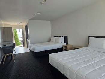 Bluewater Hotel