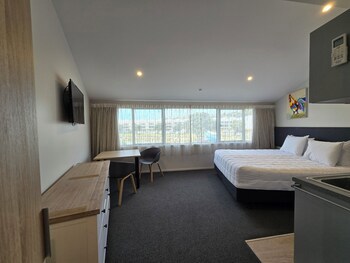Bluewater Hotel