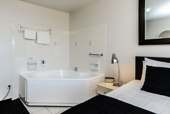 Bluewater Hotel