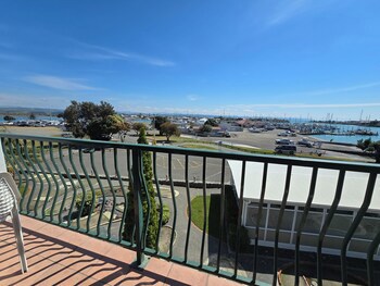 Bluewater Hotel