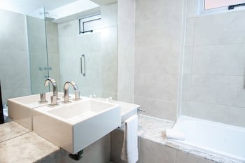 Amerian Tucuman Apart & Suites