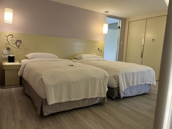 Forward Hotel Taipei