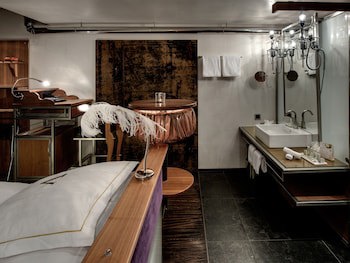 Backstage Boutique Hotel