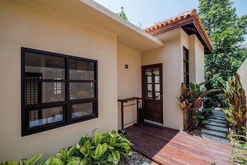 Anantasila Beach Resort Hua Hin