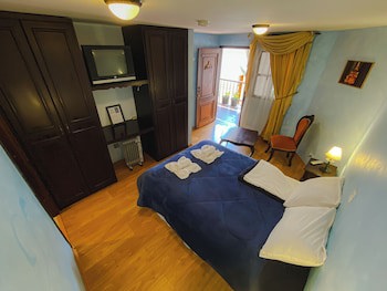 Golden Rest Ecuador