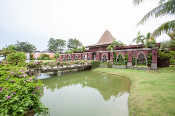 Beyond Resort Khaolak - Adults Only