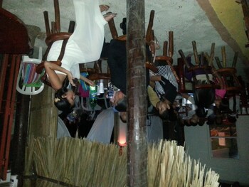 La Delphina B&B Bar And Grill Hotel