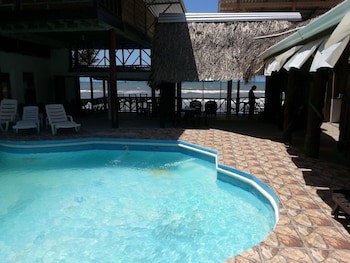 La Delphina B&B Bar And Grill Hotel