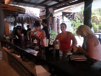 La Delphina B&B Bar And Grill Hotel
