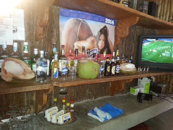 La Delphina B&B Bar And Grill Hotel