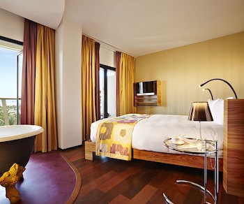 Bohemia Suites & Spa - Adults Only