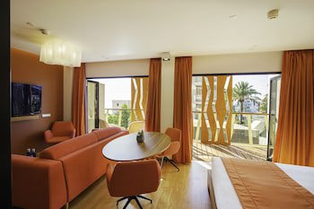Bohemia Suites & Spa - Adults Only