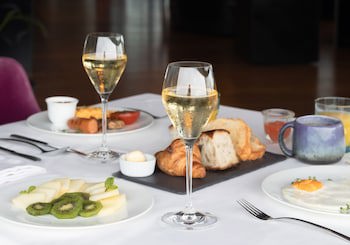 Bohemia Suites & Spa - Adults Only