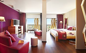 Bohemia Suites & Spa - Adults Only