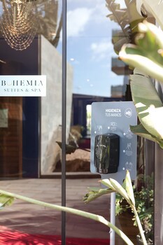 Bohemia Suites & Spa - Adults Only