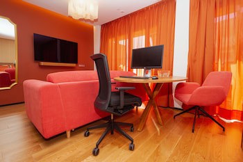 Bohemia Suites & Spa - Adults Only