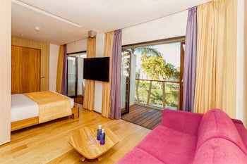 Bohemia Suites & Spa - Adults Only