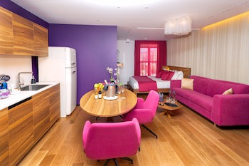 Bohemia Suites & Spa - Adults Only