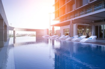 Aparthotel Adagio Abu Dhabi Al Bustan
