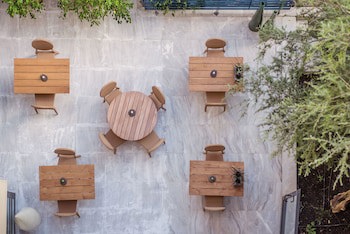 Avra City Boutique Hotel