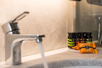 Avra City Boutique Hotel