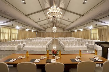 Greenpark Hotel