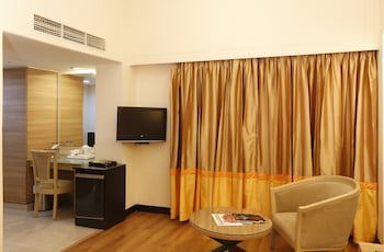 Greenpark Hotel