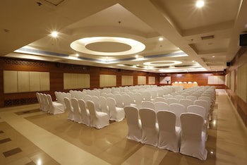 Greenpark Hotel