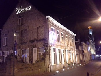 Hotel Recour
