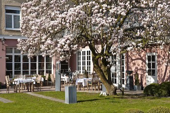 Hotel Recour