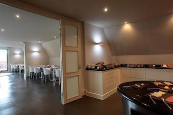 Hotel Recour