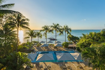 Mon Choisy Beach R.