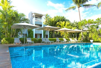 Mon Choisy Beach R.