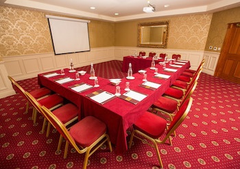 Anner Hotel
