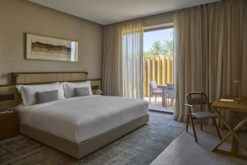 Erth Abu Dhabi Hotel