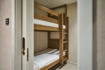 Erth Abu Dhabi Hotel