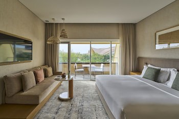 Erth Abu Dhabi Hotel