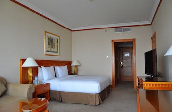 Corniche Hotel Sharjah