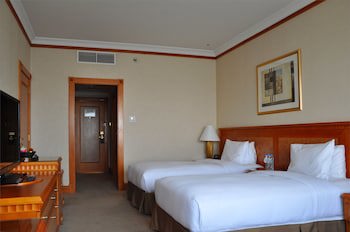 Corniche Hotel Sharjah