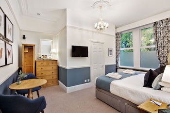 Fountains Guest House