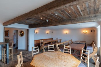 The Greyhound Inn