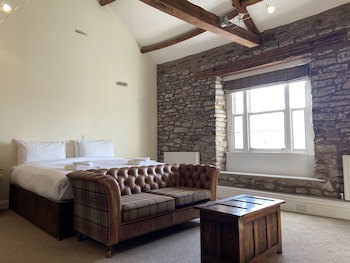 The Greyhound Inn