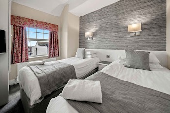 Cliffs Hotel - Blackpool