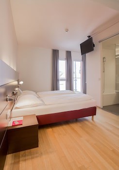 Hotel Schwarzer Bar
