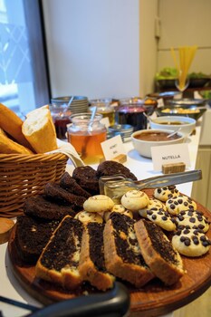 Four Points Express By Sheraton Istanbul Taksim Square