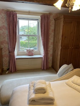 Ashfield House
