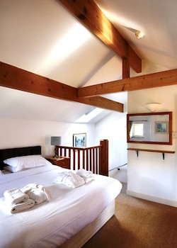 Ashfield House