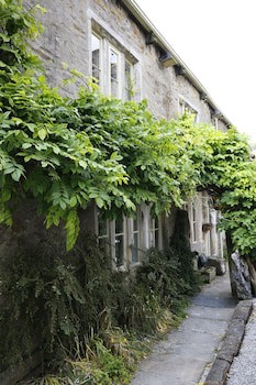 Ashfield House