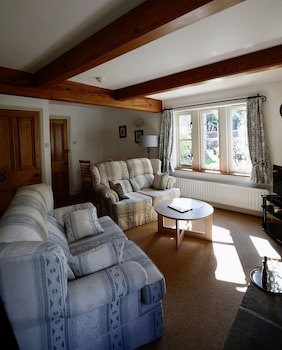 Ashfield House