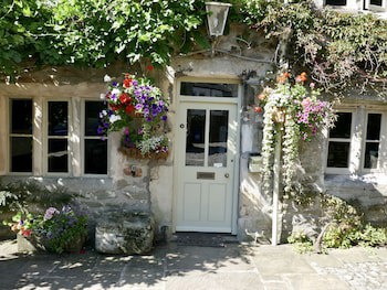 Ashfield House